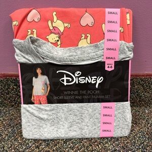 Disney Winnie the Pooh Gray and Pink Sleepwear
